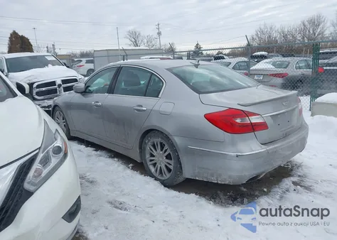 2012 Hyundai Genesis 3.8 z USA, uszkodzony, nr VIN KMHGC4DD2CU191083